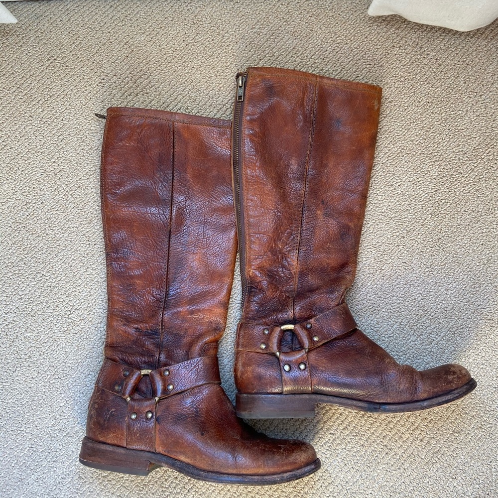 FRYE Boots